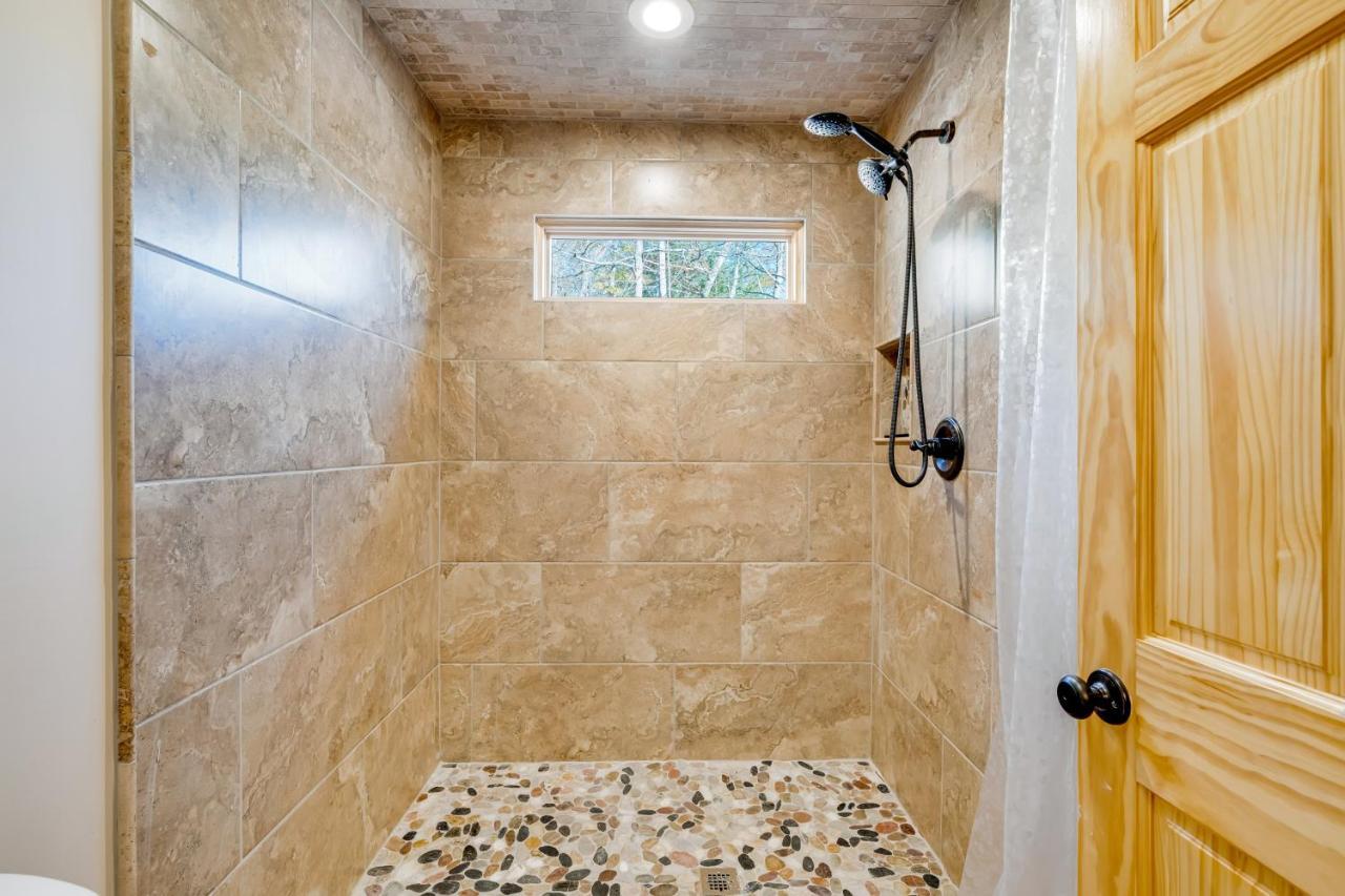 Cabina Di Christina Dahlonega Bagian luar foto